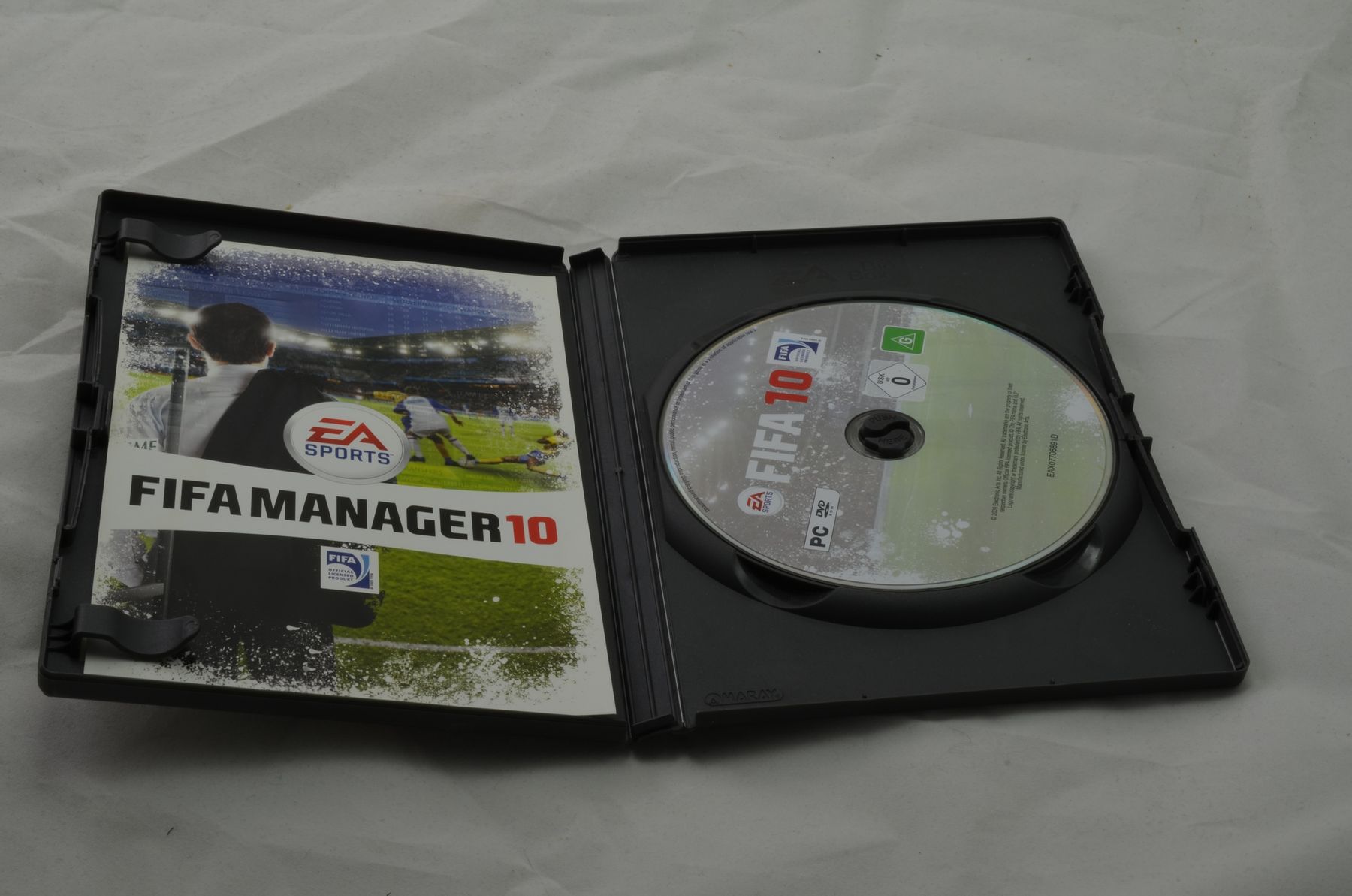 Giochi: FIFA 10 PC Spiel (gut) – Usato da Buchs AG venduto da SellAndBuyX 2