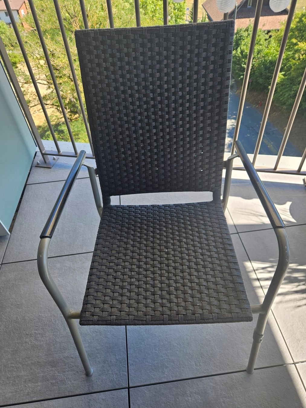 Set de table et chaises: Gartenmöbel von STERN / Tisch mit 4 Stühlen – D'occasion à Zollikofen par abe_sg7p 3
