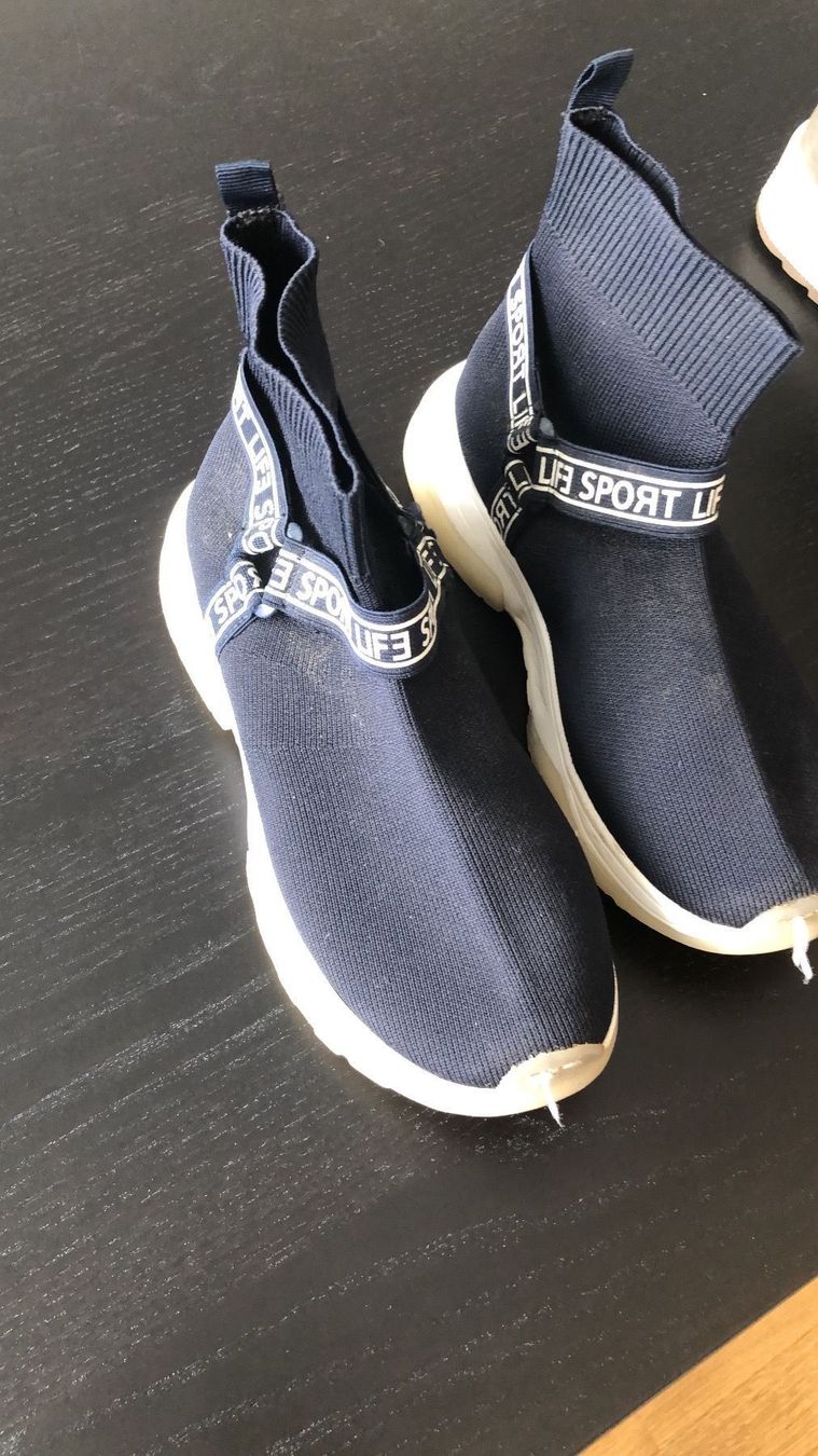 Chaussures filles: Schöne blaue Stiefeletten – D'occasion à Rapperswil SG par cbgoch 2