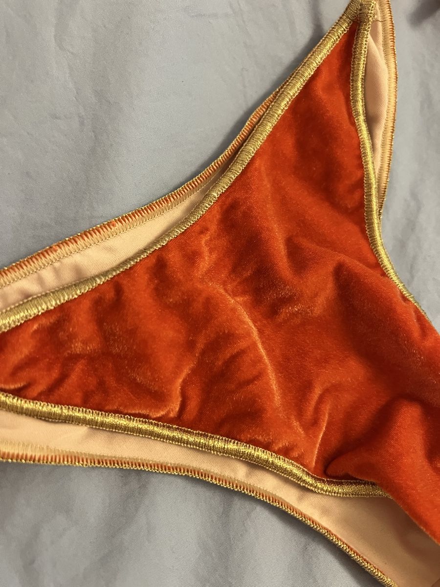 Costumi da bagno & Bikini: Bikini Lovers Made in Italy – Usato da Zürich venduto da sop_xbd7 1