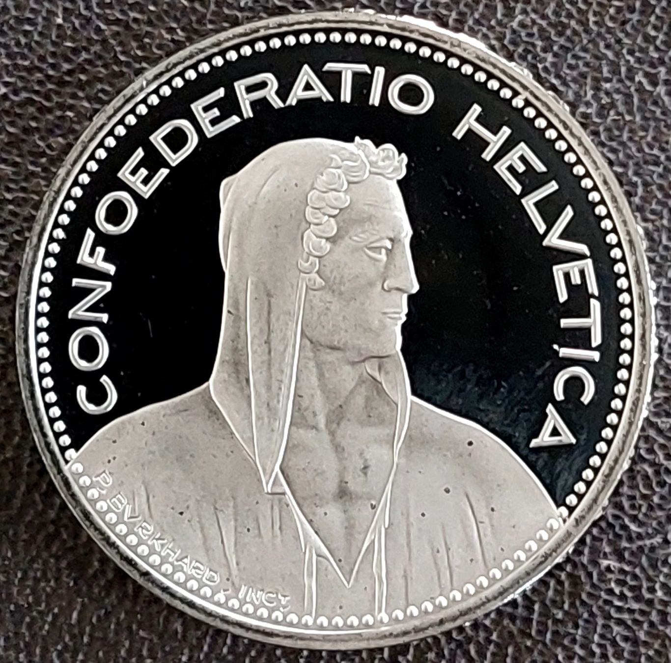 Tutti le monete: 5 Franken 2025 stgl. / aus Münzsatz – Nuovo (secondo la descrizione) da Arch venduto da coinsandmore 1