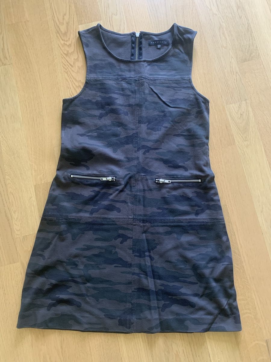 Vestiti: Kleid Camouflage Grösse M sanctuary – Usato da Sisseln AG venduto da Baslerin1981
