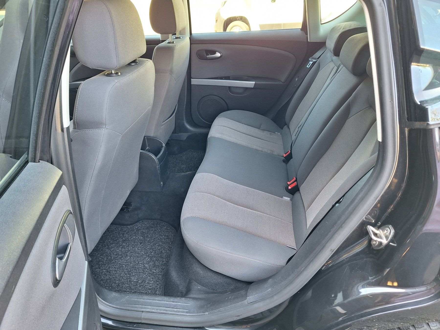 Seat Automobili: Seat Leon 1.2 TSI Style – Difettoso da Solothurn venduto da GysinSolothurn 5