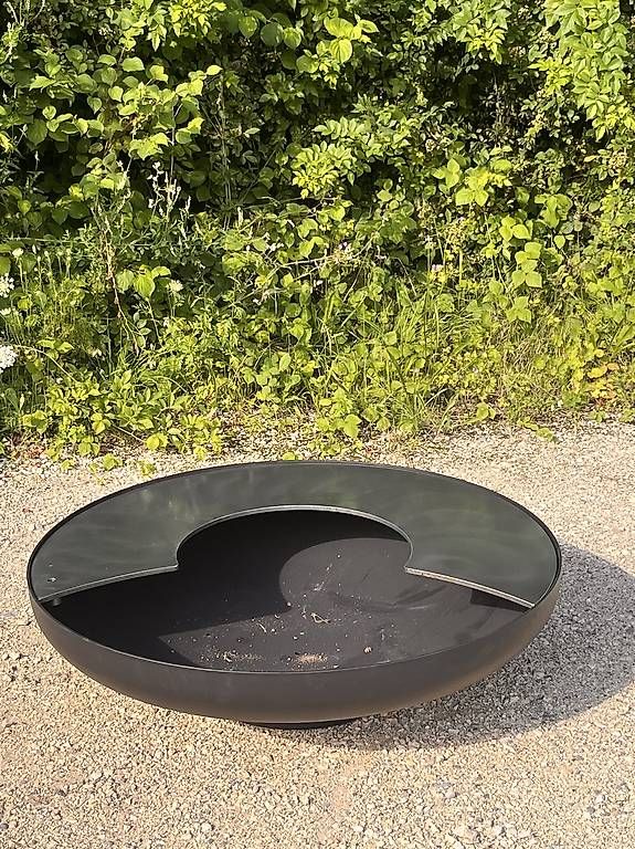 Bracieri: Edle Feuerschale 1m Durchmesser mit Grillring und Zubehör – Nuovo (secondo la descrizione) da Oberwil-Lieli venduto da metal-works 3