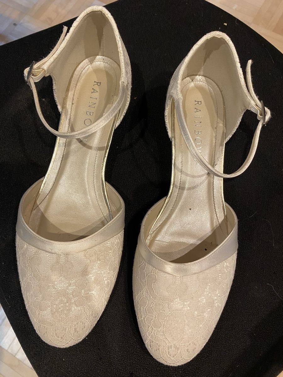 Scarpe da donna: Brautschuhe der Marke Rainbow, Grösse 6.5 – Nuovo (secondo la descrizione) da Murgenthal venduto da anmedlung