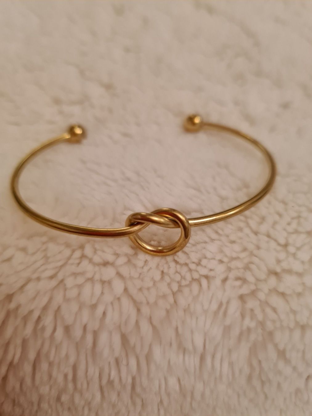 Bracciali & Braccialetti: Armband - Knoten – Nuovo e nell'imballaggio originale da Würenlos venduto da Abracadabra26