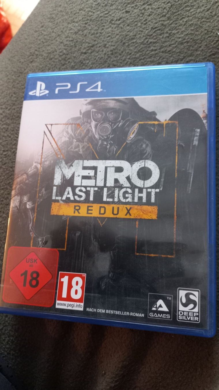 Giochi: Metro - Last Light Redux PS4 – Usato da Olten venduto da Donatello1984