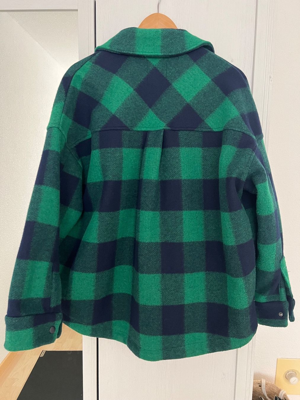 Zara Giacche: Zara light Jacket like New – Usato da Zürich venduto da fer_5h7x 1