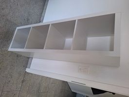 Regal weiss 4 Fächer guter Zustand