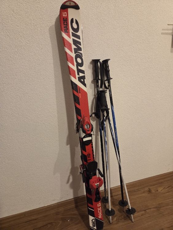 Atomic Race 6 skis and poles, used, great condition (Gebraucht) in ...