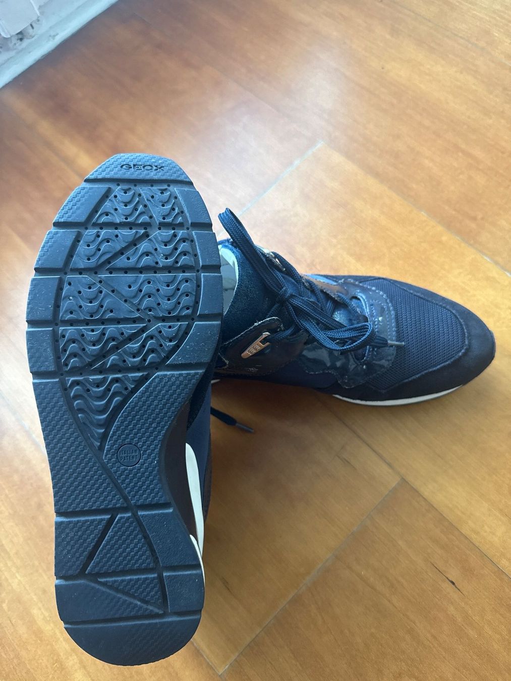 Geox Scarpe da donna: Geox Sneaker dunkelblau Grösse 40 – Usato da Thalwil venduto da vernasm 3