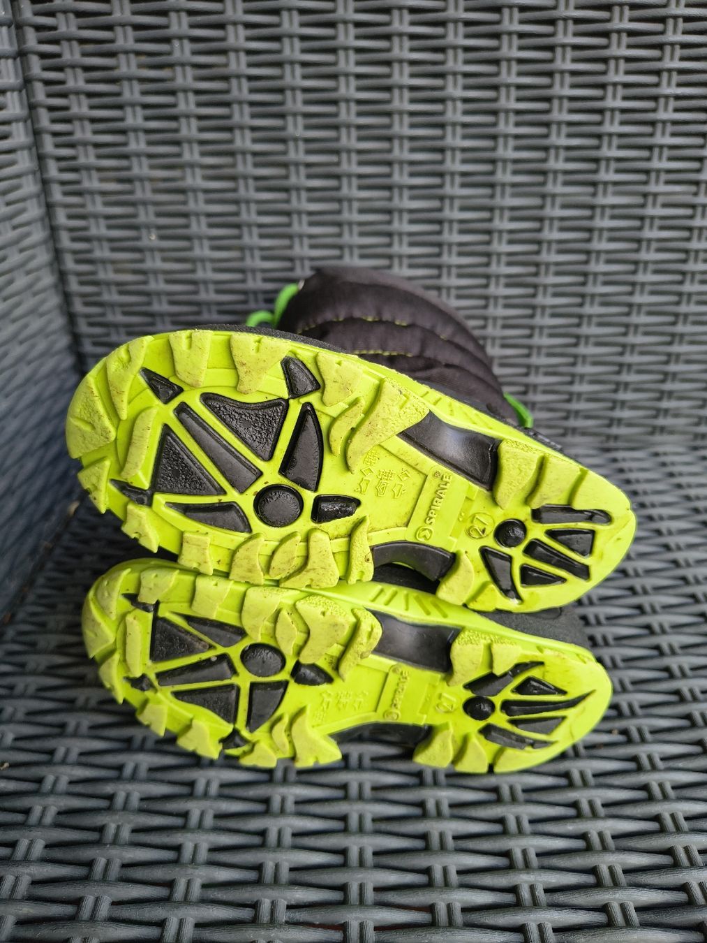 Scarpe per ragazzi: Winterstiefel Grösse 27 – Usato da Thun venduto da man_fg9v 2