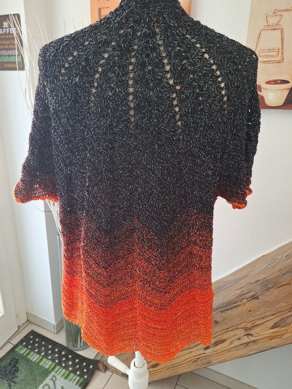 Giacche: Strickjacke mit Farbverlauf Grösse M/L NEU – Nuovo (secondo la descrizione) da Gelterkinden venduto da holunder61 1