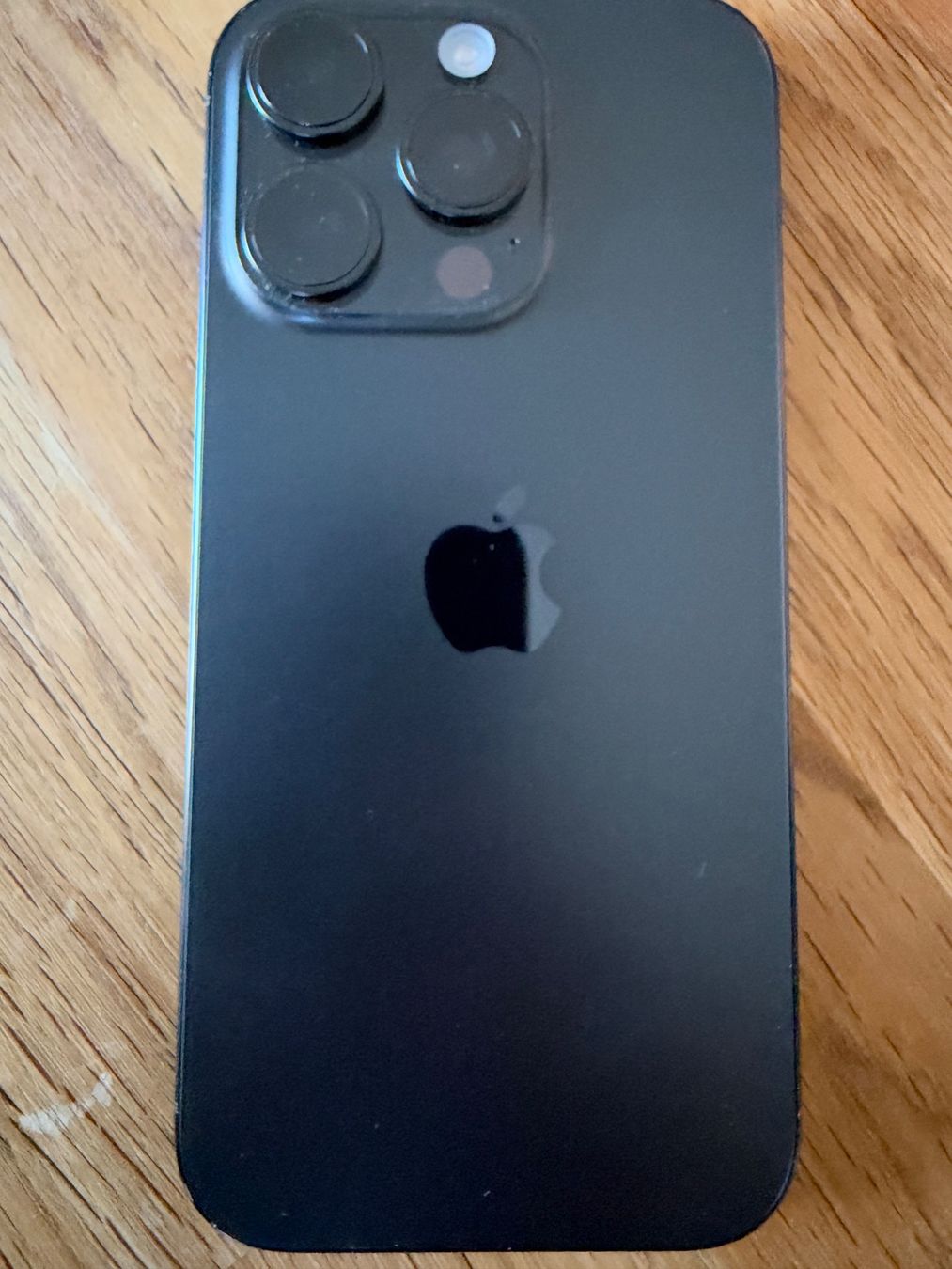 Apple Portables: iPhone 16 Pro Black Titanium 256GB – D'occasion à Fislisbach par kul_8gl8 1