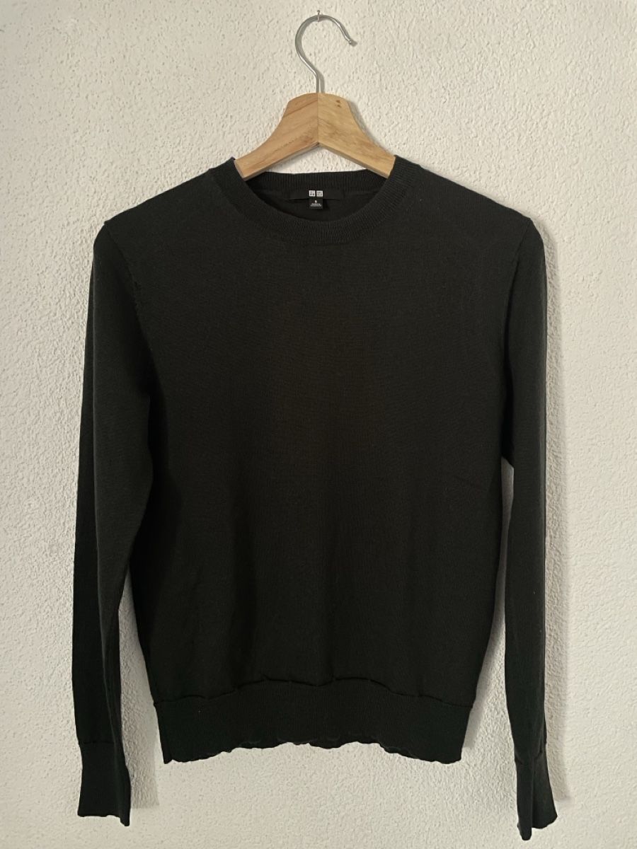 Uniqlo Pullover & Sweatshirts: Uniqlo Pullover dunkelgrün Grösse S – Gebraucht aus Dallenwil von nay_2mht