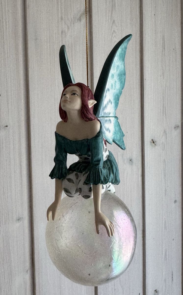 Statuette:  Fee auf Glaskugel – Usato da wichtrach venduto da elvena