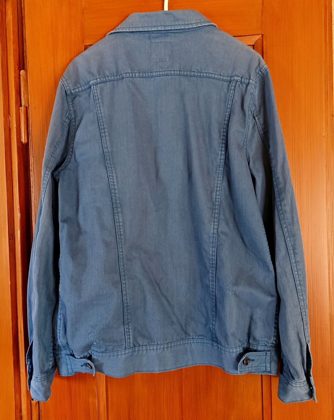 Giacche: Coole Jeansjacke, Grösse L – Usato da Bern venduto da Delphin77 1
