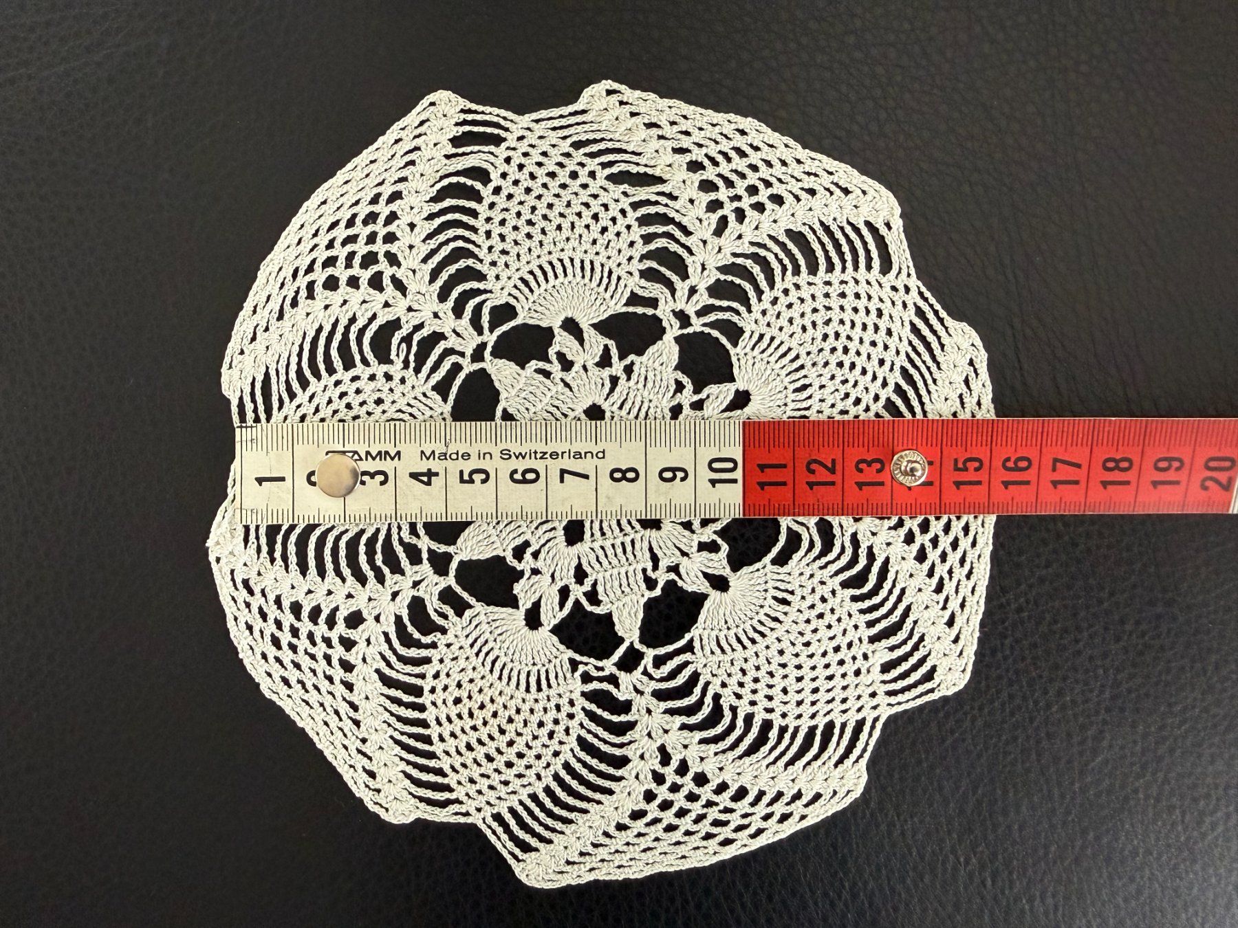 Untersetzer: filigranes  Spitzendeckchen  Untersetzer  gehäkelt – Gebraucht aus Subingen von ArtBead 3