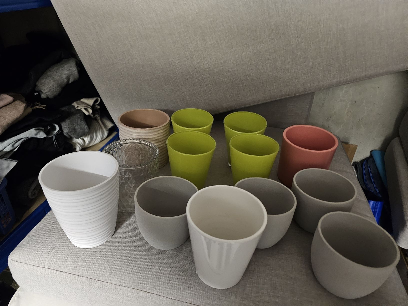 Vasi per fiori: Diverse Blumentöpfe & Glaswindlicht - Top Zustand! – Usato da Gränichen venduto da nayki12