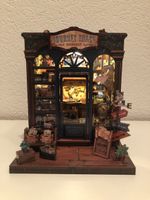 Journey Trace Bookshop - Book Nook - Ein Schmuckstück!