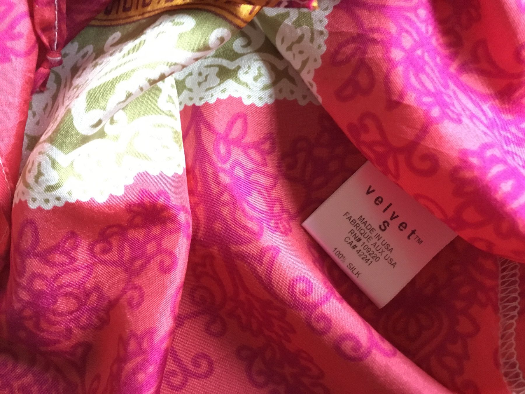 Blusen: Velvet Bluse – Neu (gemäss Beschreibung) aus Oberwil b. Zug von evasale4you 4