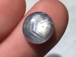 Sternsaphir Burma silbrig 6.9 Karat, Saphir, Star Sapphire