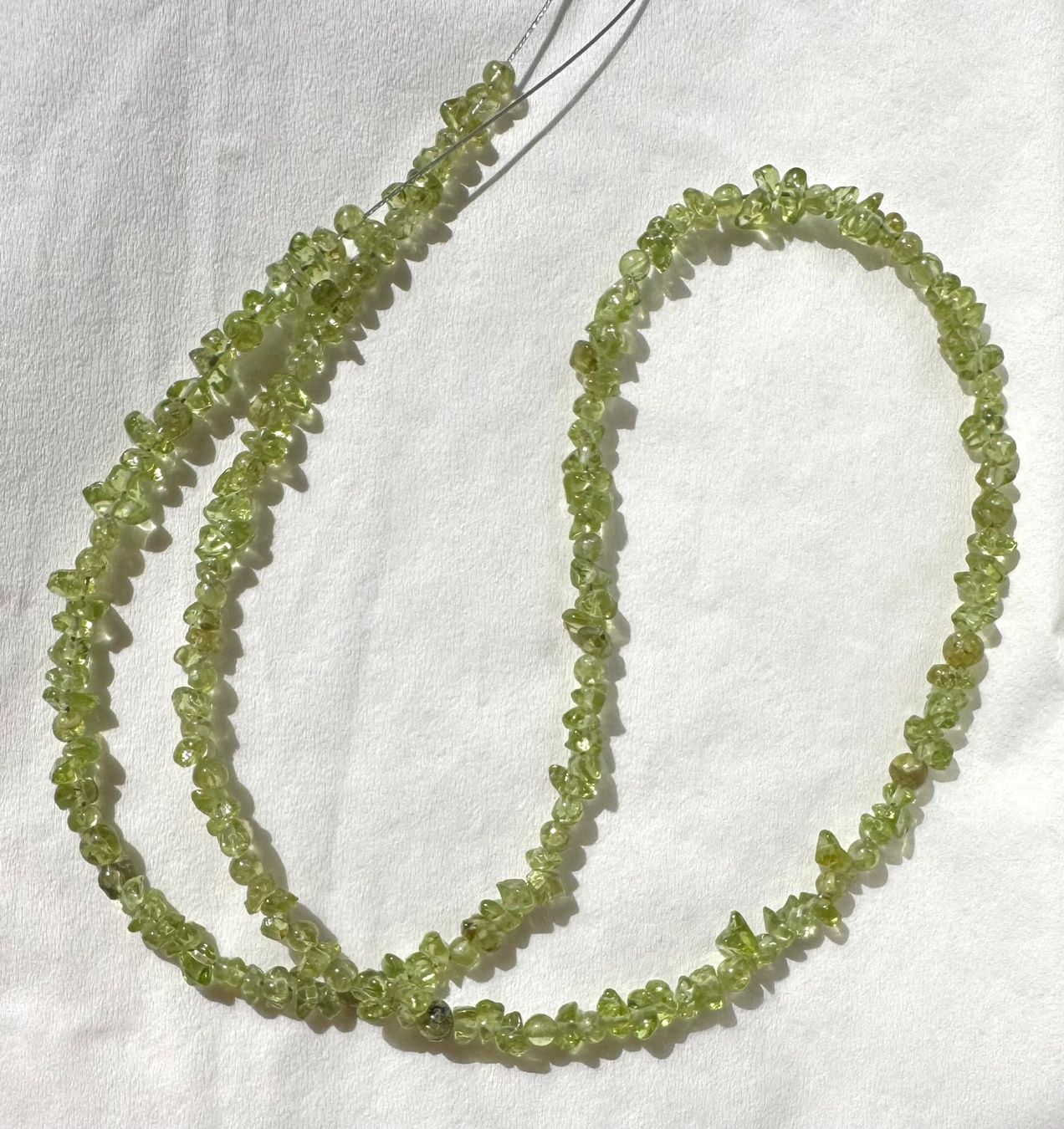 Catenine: Peridot. Olivin   extra  wilde Nugget/Splitter Form     46cm – Nuovo e nell'imballaggio originale da Leuggern venduto da gemshow 9