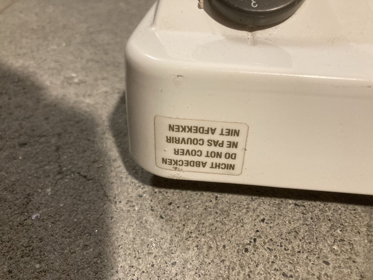Radiatori: Elektroheizung – Usato da Luzern venduto da Typ1 1