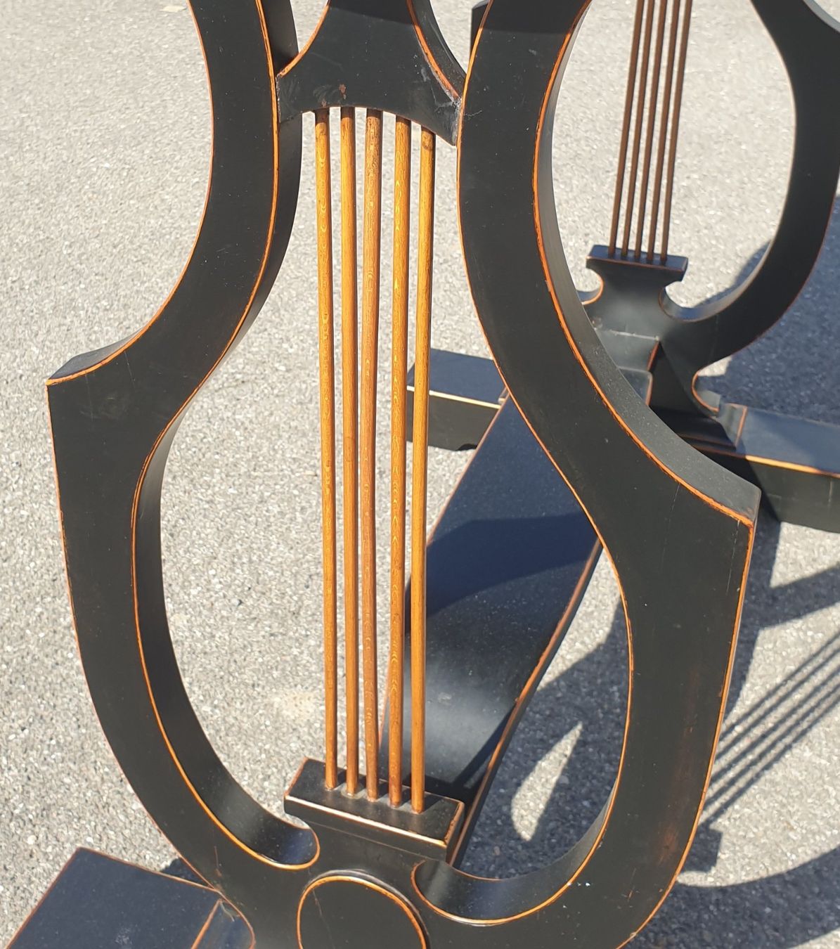 Tische: Table Lyre Napoléon III – Gebraucht aus Lausanne von eamescharly 7