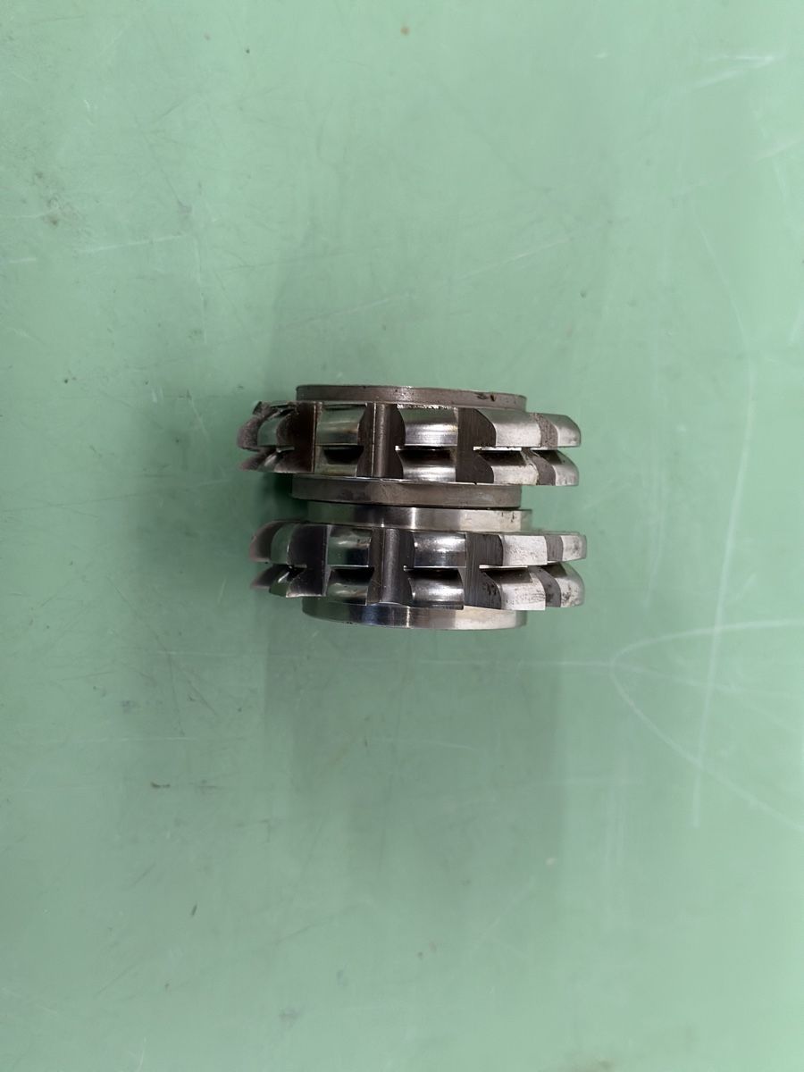 Tutti gli attrezzi: X2 HSS Gear Hobbing Cutter Module KS M1. 1441. – Nuovo e nell'imballaggio originale da Aarberg venduto da SNMachines 2