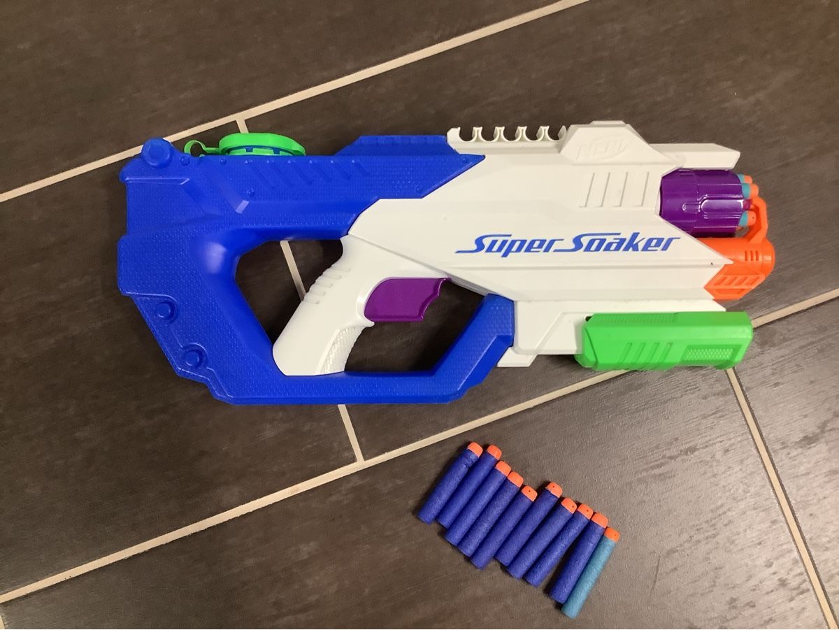 Nerf Spielzeuge: Nerf Super Soaker – Gebraucht aus Brugg AG von Sweety_pie