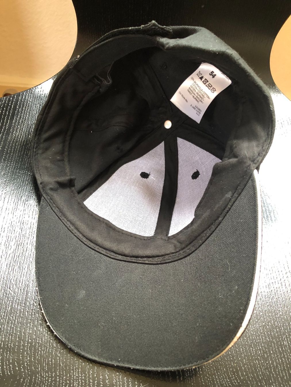 Altro in  Abbigliamento & Accessori: Cap Kinder Schwarz mit M Gr. 54 One Size Baseballcap – Usato da Basel venduto da Masikh 3