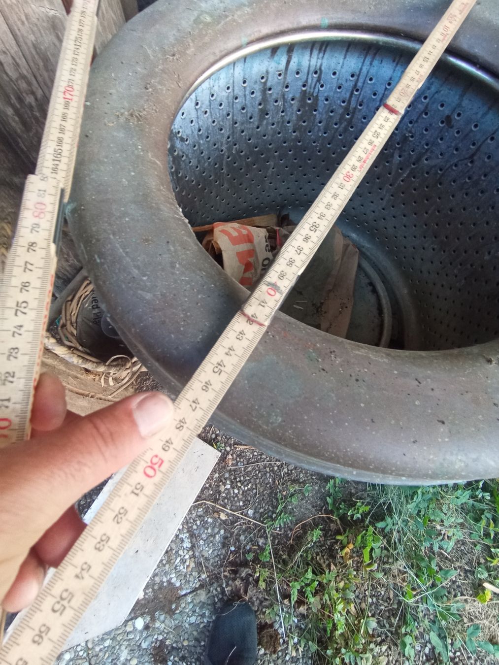 Töpfe: Kupferkessel mit Sockel ca. 55cm Durchmesser gebraucht – Gebraucht aus Belp von Guadalupe84 2