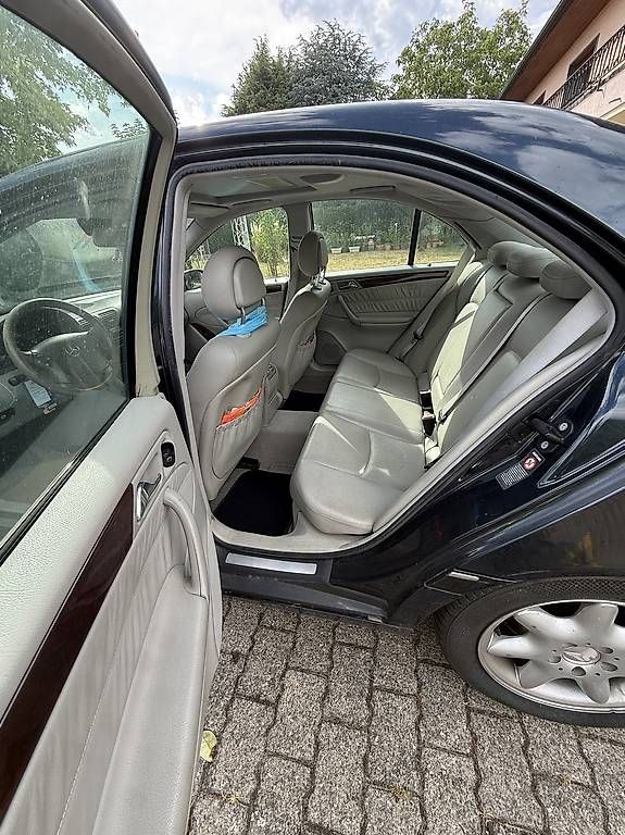 Autos: Mercedes Élégance C 240 – D'occasion à Colombier par Labuse 1