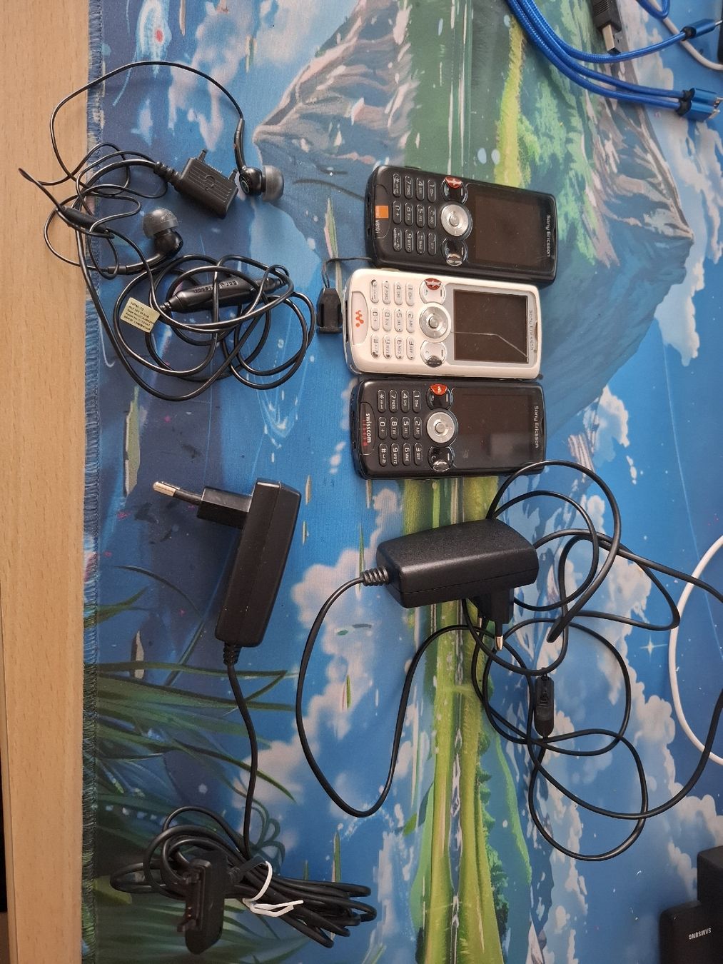 Sony Telefoni cellulari / Smartphones: 3 Sony Ericsson Sammlung – Usato da Basel venduto da Svidovic 5