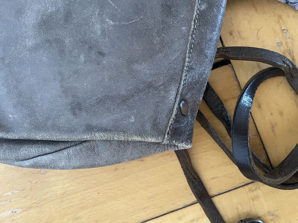 Ina Kent Taschen: INA KENT Leder Umhängetasche – Gebraucht aus Zürich von zoe_n85h 6