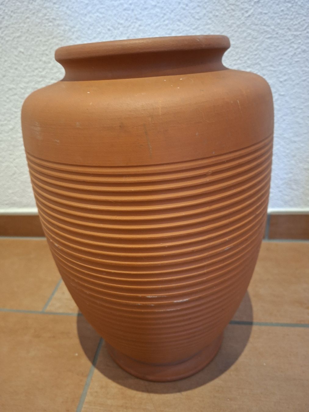 Vasi & Recipienti: Grosse Bodenvase aus Ton 34 cm – Usato da Klingnau venduto da vollmond36 2
