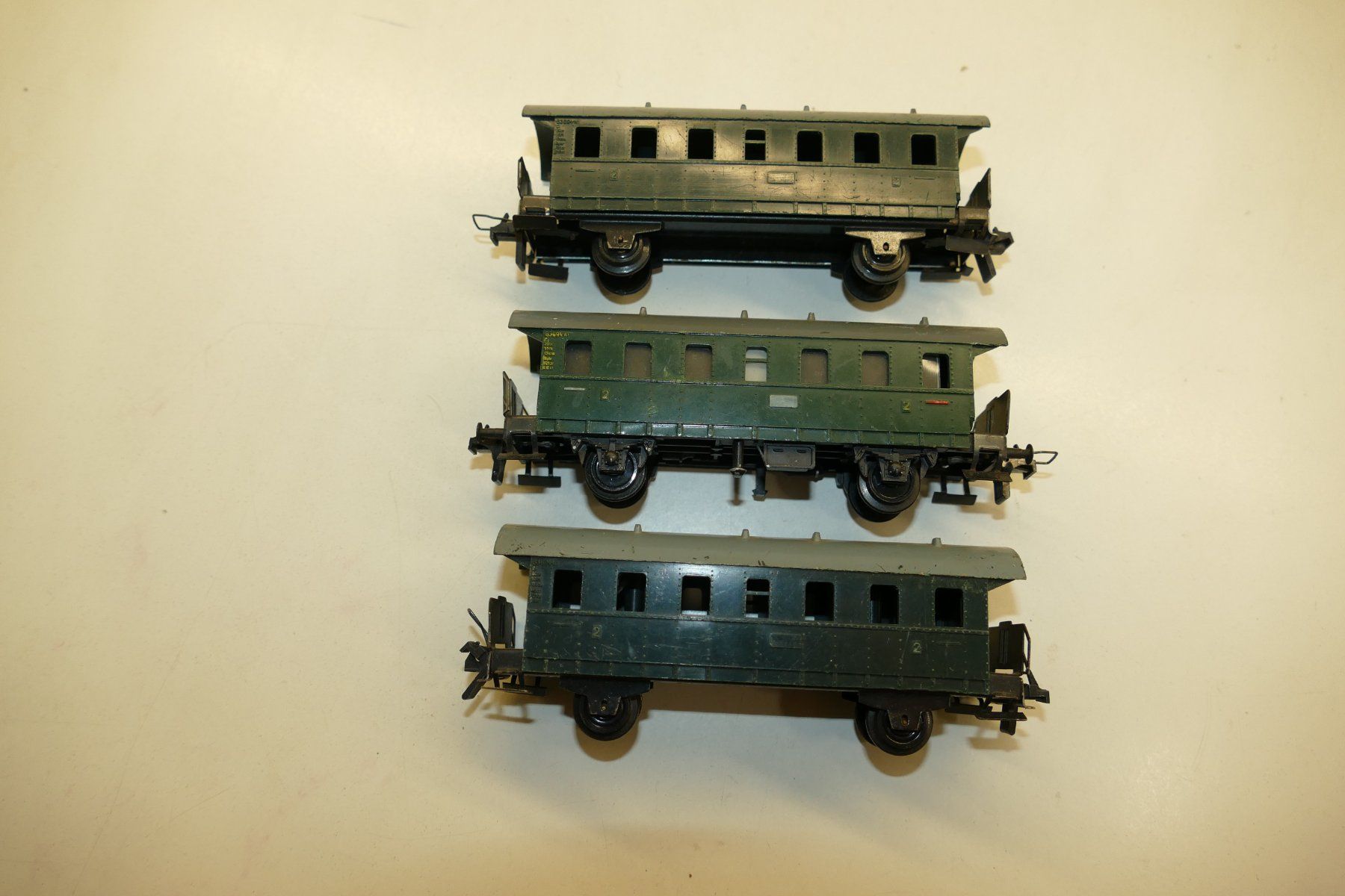 Trix Modellini di ferrovie: Trix H0: 3xPersonenwagen – Usato da Niederhasli venduto da rail-duerst 1
