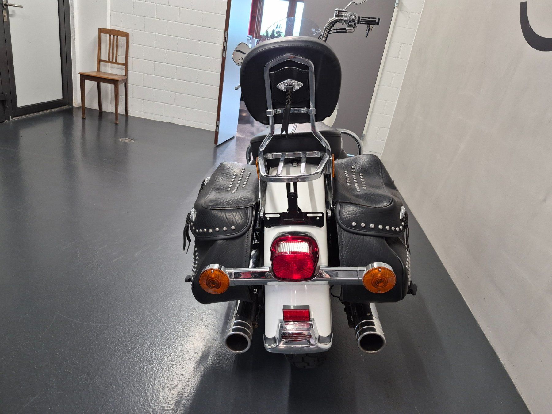 Harley-Davidson Cruisers: Harley Davidson FLHTC Heritage – D'occasion à Hünenberg par Maxim369 6