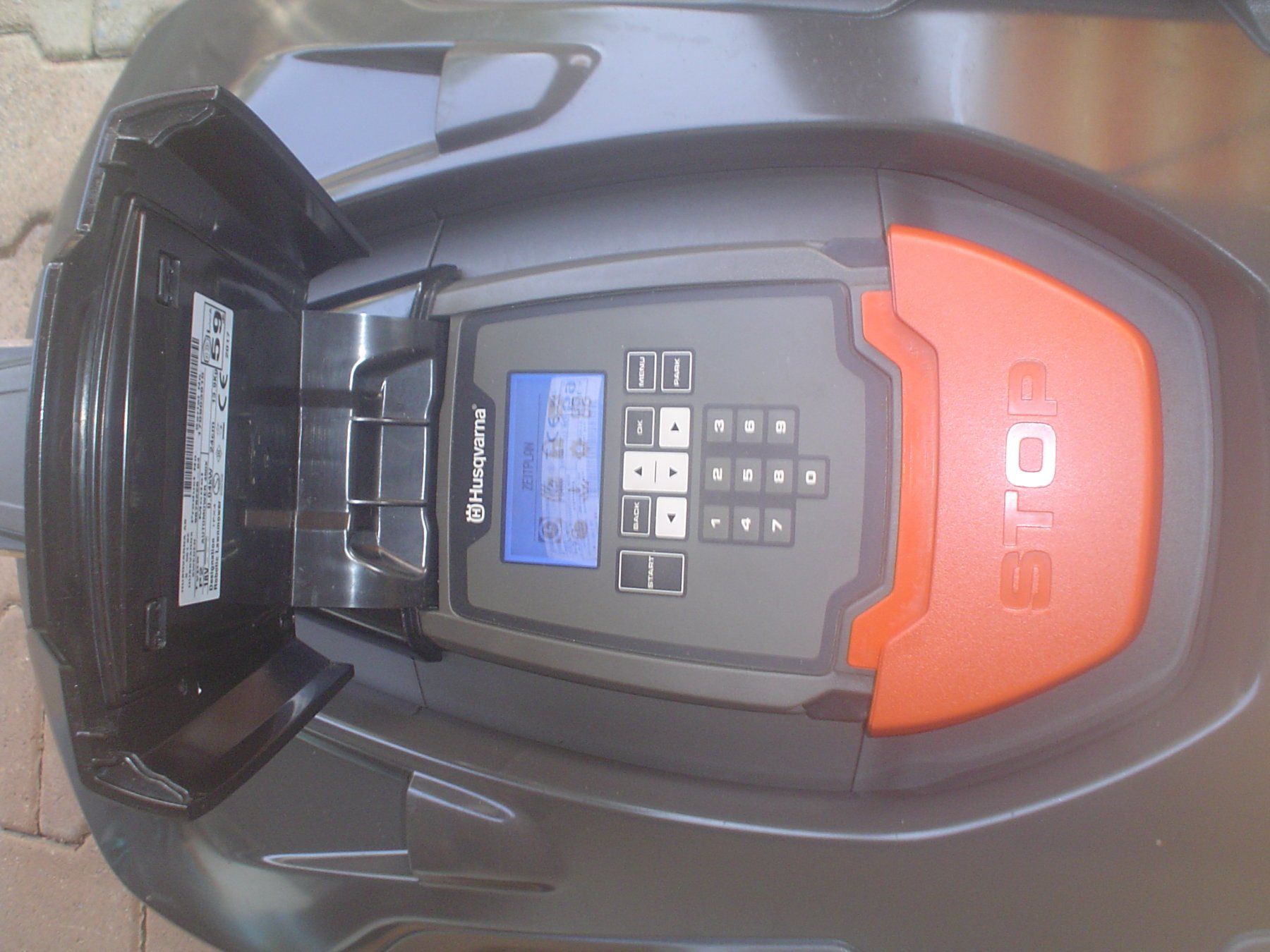 Husqvarna Motorsensen & Rasentrimmer: Rasenroboter Husqvarna 450 X – Gebraucht aus Wettingen von
