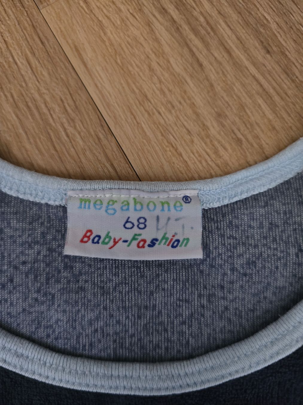 Pagliaccetti: Megabone Baby Samtstrampler, Gr. 68 / dunkelblau – Difettoso da Hergiswil NW venduto da Pexiilexii 1