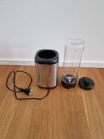Kompakter Smoothie Maker mit Becher und Verschluss (WMF)