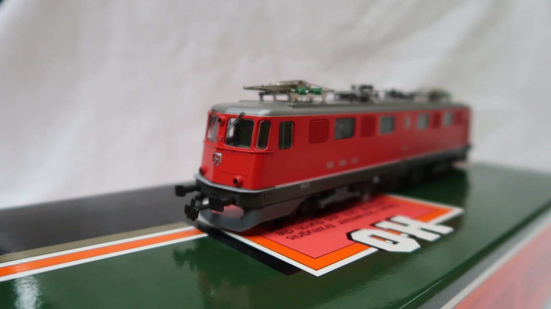 Hag Modellini di ferrovie: HAG Nr.124 Ae 6/6 Städtelok "Altdorf" – Nuovo (secondo la descrizione) da Muttenz venduto da Laeckerlihamschter 5