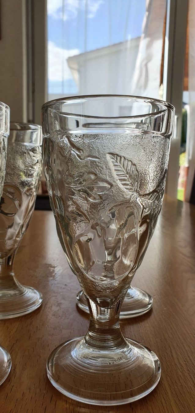 Bicchieri: 6 verres à dessert – Nuovo (secondo la descrizione) da Moutier venduto da gvmv 2