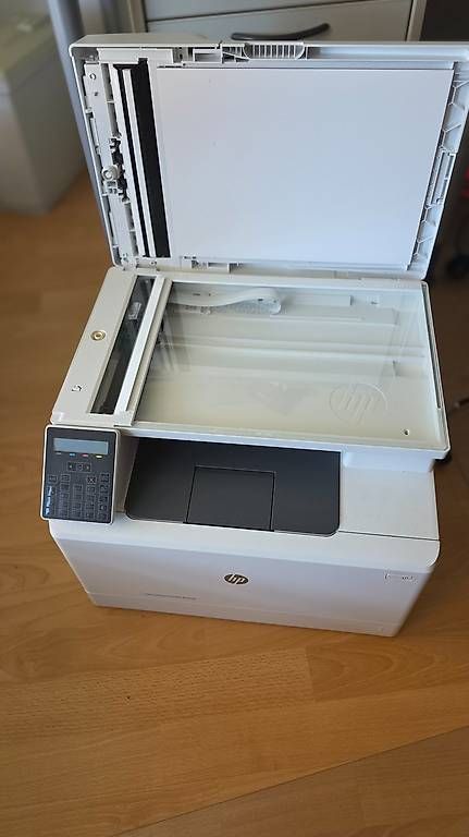 Stampanti: HP Laserdrucker inkl Patronen – Usato da Zürich venduto da 551155 1