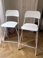 2 tabourets de bar IKEA