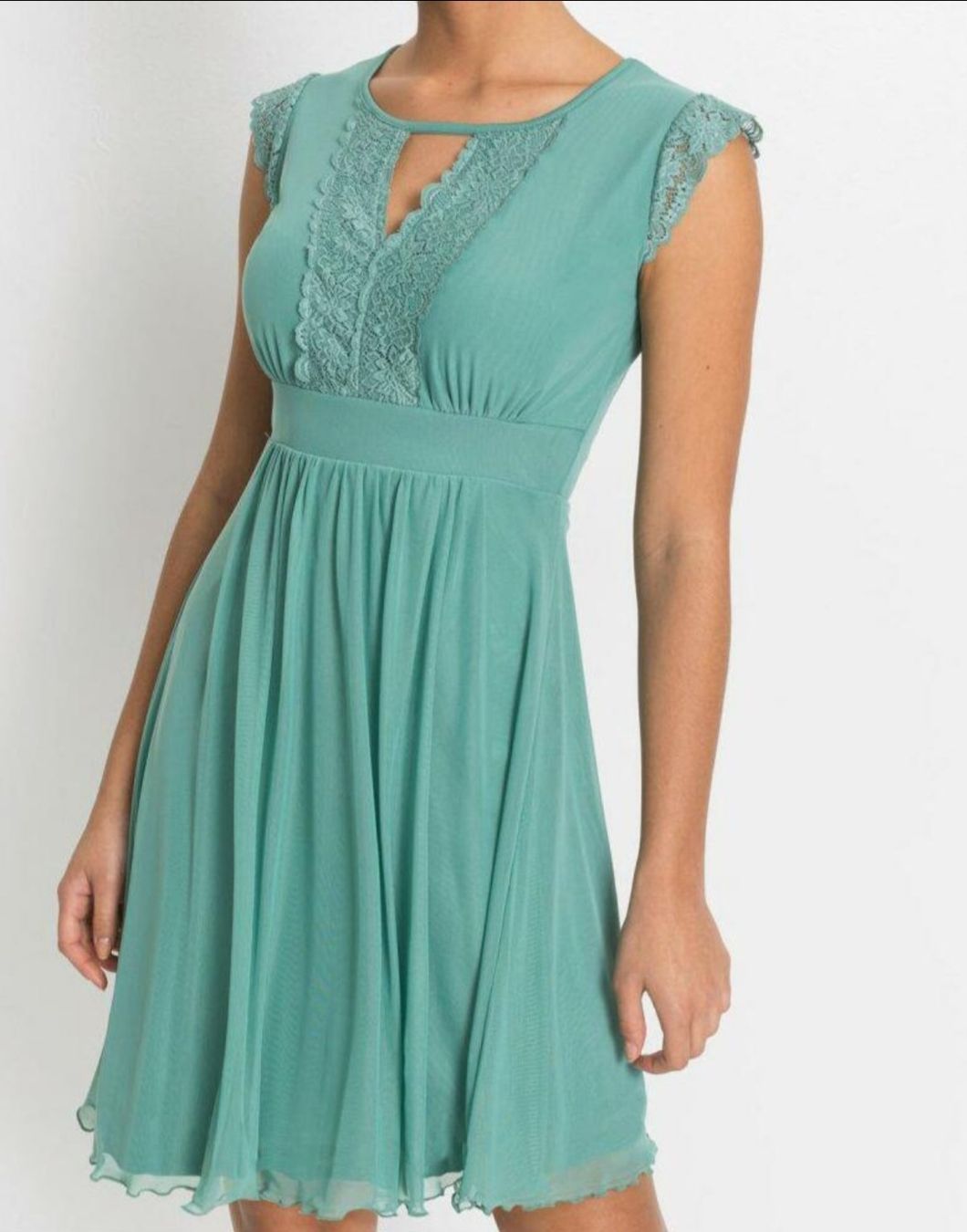 Vestiti: Abendkleid Bodyflirt 40/42 – Nuovo (secondo la descrizione) da Lyss venduto da kar_vgn2