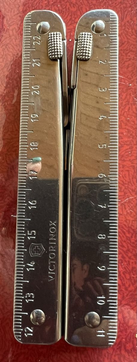 Victorinox Taschenmesser: Couteau multifonction Victorinox Swisstool – Gebraucht aus Chézard-St-Martin von Cheyenne_75 7