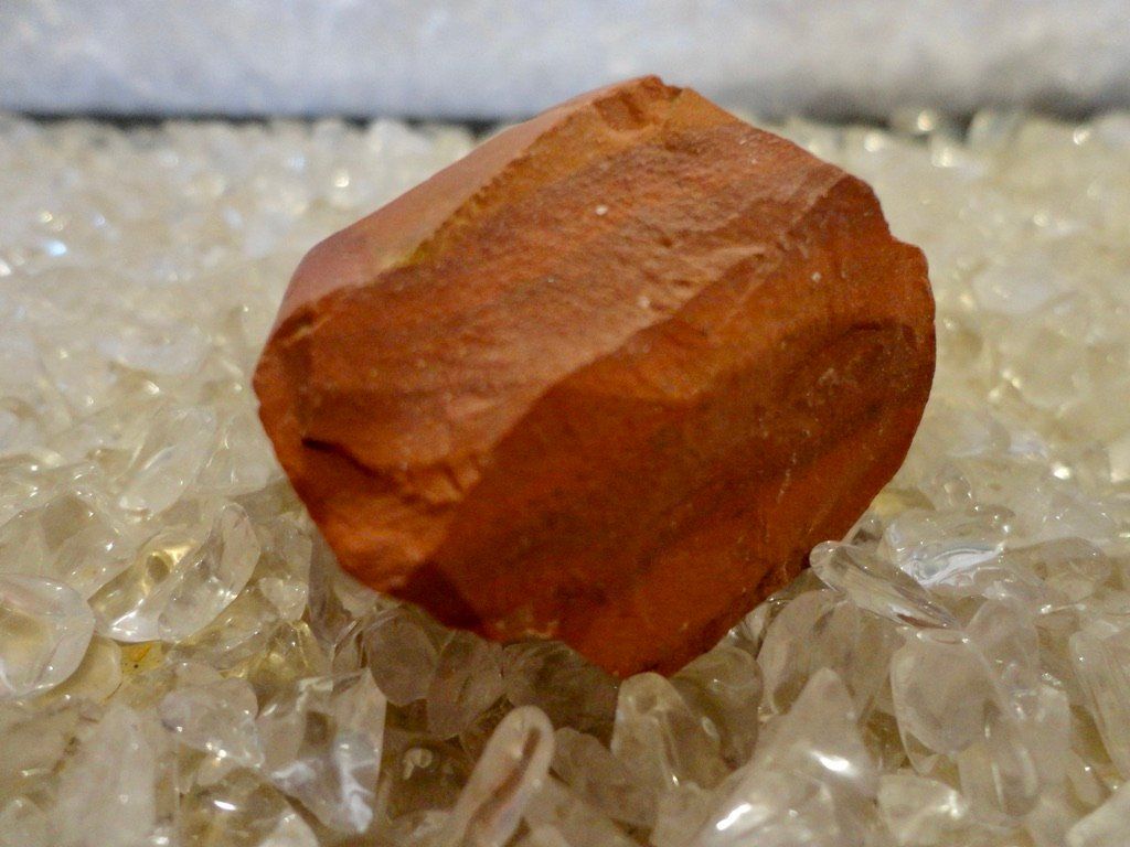 Minerali & Pietre curative: Jaspis rot roh – Nuovo (secondo la descrizione) da Biberist venduto da Steine