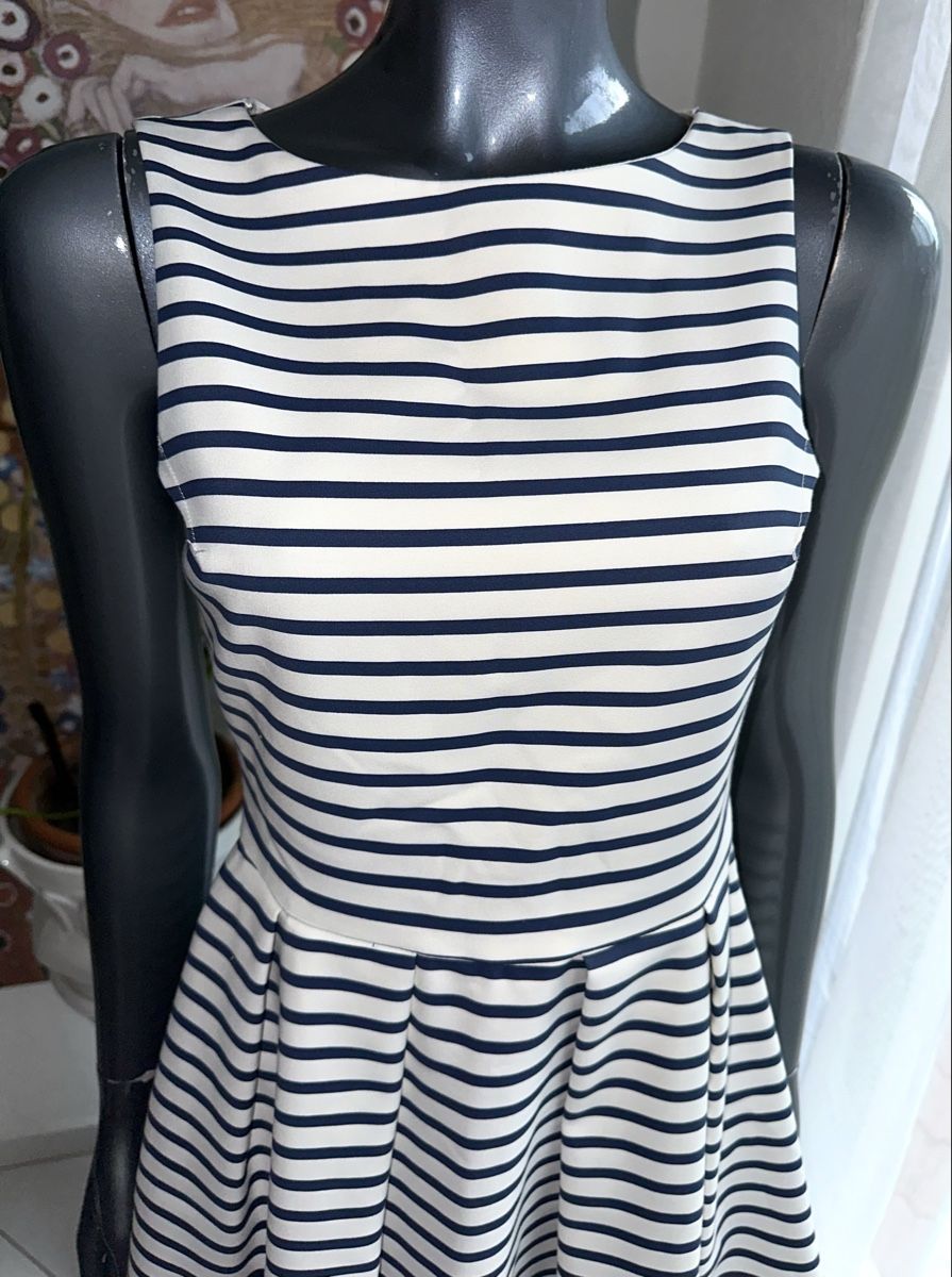 Zara Kleider: ZARA KLEID GR. XS neuwertig – Neu (gemäss Beschreibung) aus Unteraegeri von MH203 3